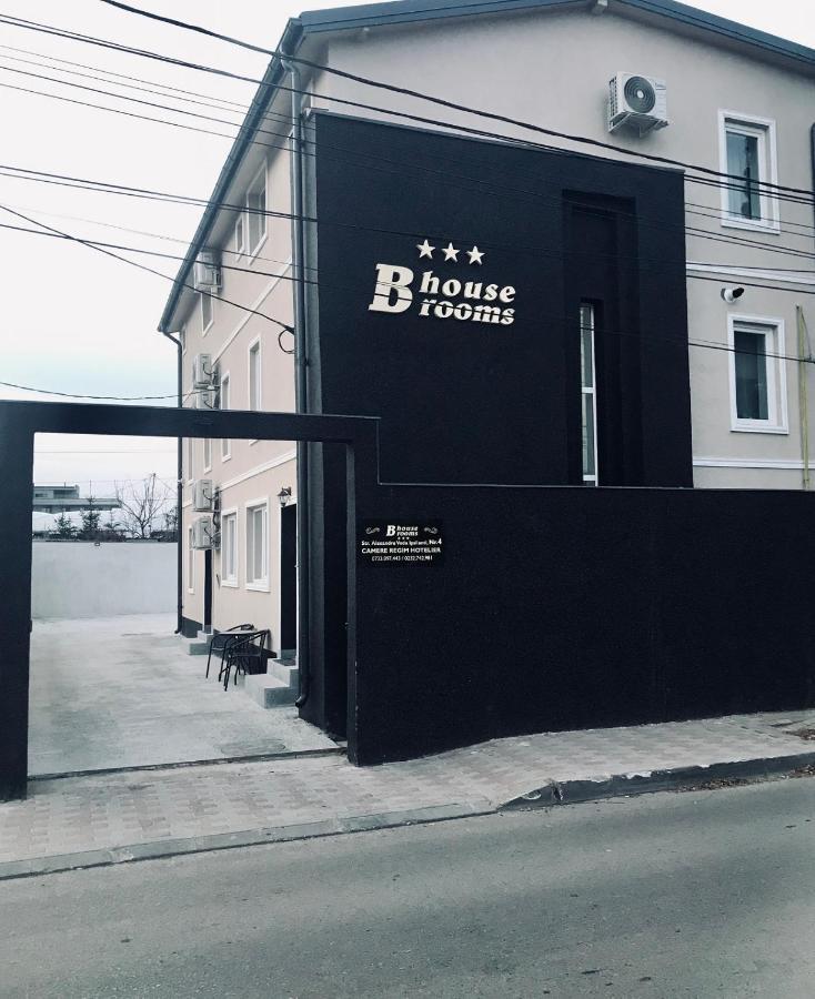 B House Rooms Ясси Екстер'єр фото